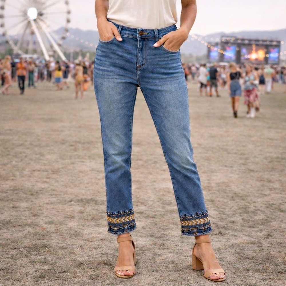 Driftwood Colette womens Jeans sz 28/6 Boho Embroidered Cuff Stretch Denim Ankle - Picture 12 of 13